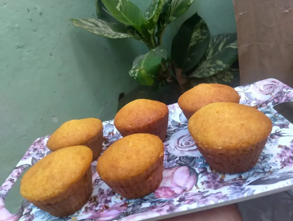 Vanilla Muffins 6pcs